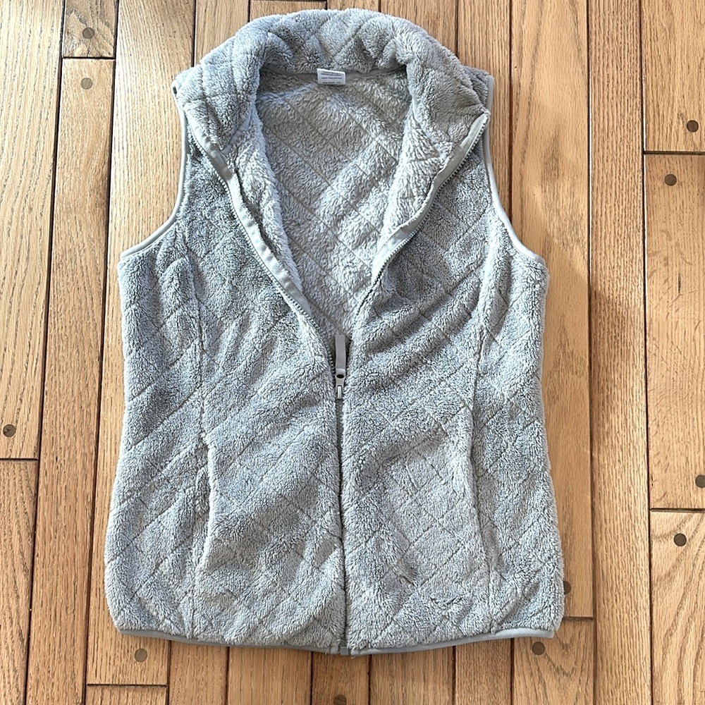 Women's XS polyester vest